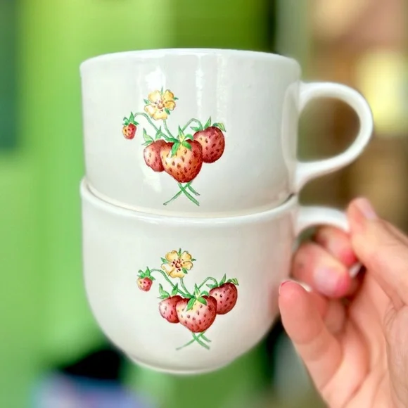 VTG Cottagecore Farmhouse Fruity Strawberry Cherry Charming Mugs Set of 2 - Picture 1 of 8